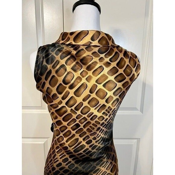 Elegant Animal Print Sleeveless Dress - Picture 7 of 12